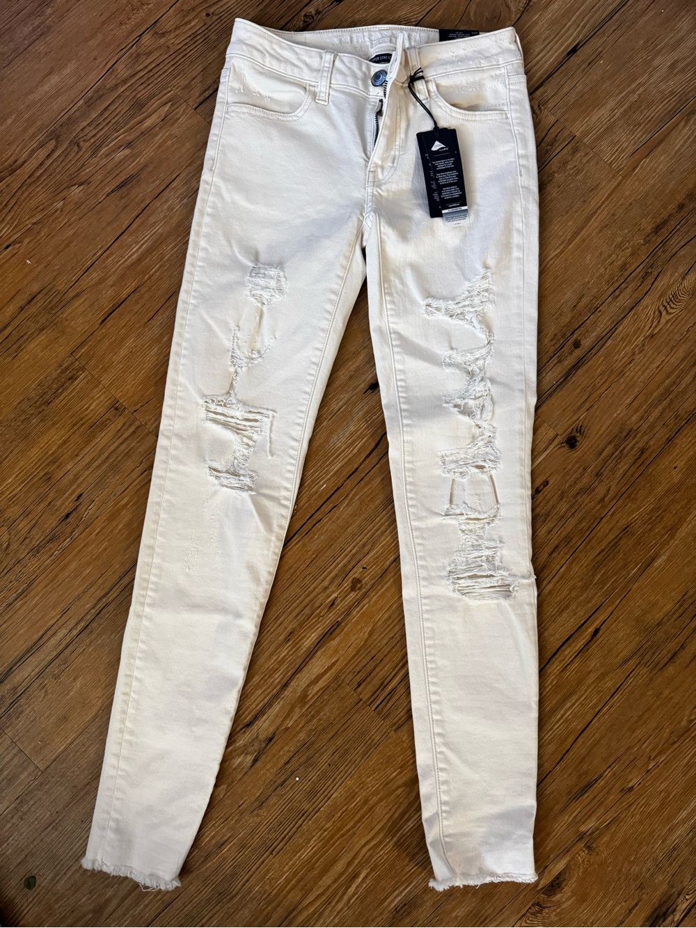 American Eagle Outfitters White Distressed Skinny Jeans